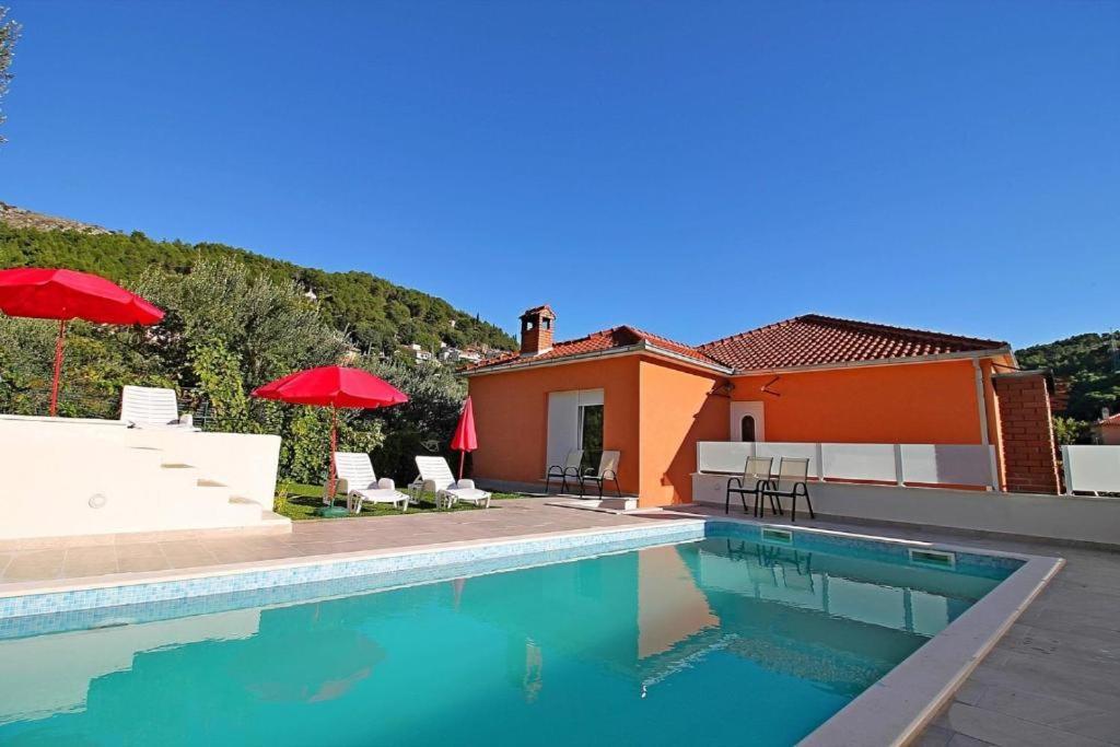 Villa Marietta Equino Donje Sitno ภายนอก รูปภาพ