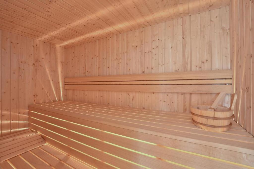 Villa Marietta Equino Donje Sitno ภายนอก รูปภาพ