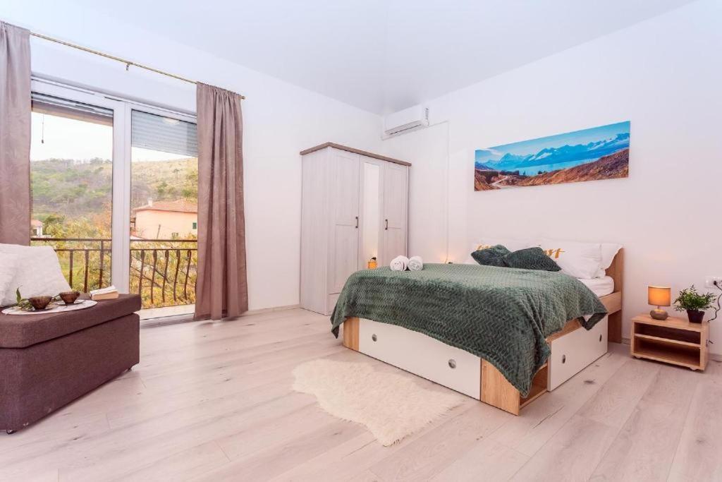 Villa Marietta Equino Donje Sitno ภายนอก รูปภาพ
